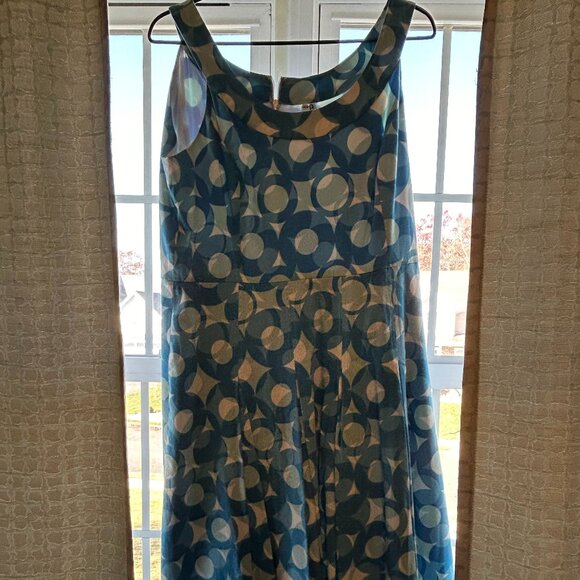 Calvin Klein Retro Pleated Skirt Dress - Picture 1 of 6